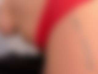 Live cam show with Annie - Fingers on Mixed Magazine Live