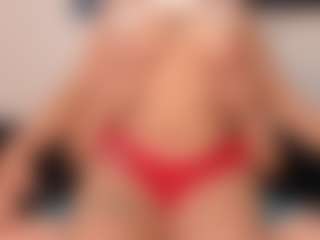 Live cam show with Annie - Asshole on Milfs Live