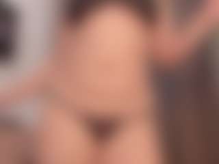 Live cam show with Annie - Spank on Camsoda