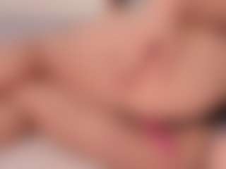 Live cam show with Annie - Joi on Camsoda