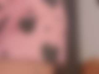 Live cam show with Annie - Fingering on Camsoda