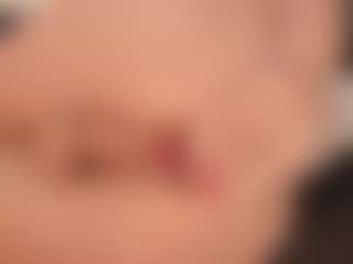 Live cam show with Annie - Dildo on CamwithHer