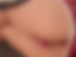 Live cam show with Annie - Riding on Camsoda