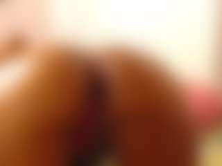 Live cam show with amywhite - Black Fetish on Soda Cam