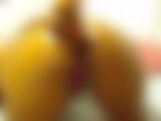 Live cam show with amywhite - Ebony on CamwithHer | colombia