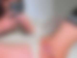 Live cam show with BrianaDiamond - Big Tits on TottyGirls