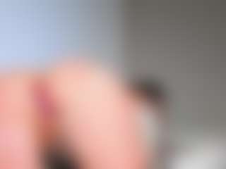 BrianaDiamond's Live Sex Cam Show