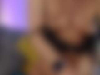 outrageousone's Live Sex Cam Show