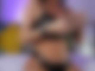 outrageousone's Live Sex Cam Show