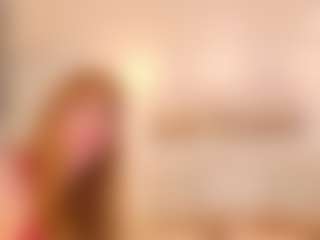 Live cam show with LizzTayler - Camel Toe on nudelive.tv