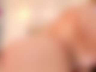 Live cam show with LizzTayler - Twerk on Camming Site