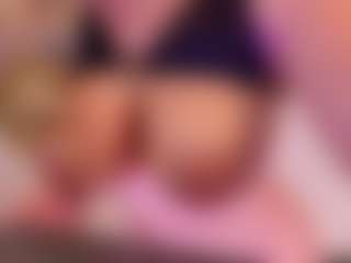 LizzTayler's Live Sex Cam Show