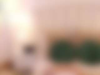 Live cam show with LizzTayler - Lush Blonde Hair on Big Tits