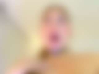 LizzTayler's Live Sex Cam Show
