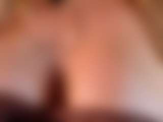 Live cam show with LizzTayler - Foot Fetish Blonde Hair on Camsoda