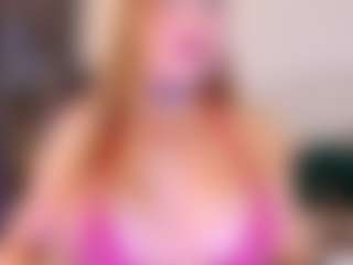 Live cam show with LizzTayler - Control on Camsoda