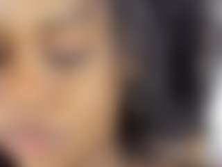 Live cam show with Alison Ker - Ebony on Camming Site | colombia