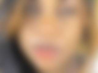 Live cam show with Alison Ker - Average on Camiplay Live