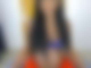 Live cam show with Alison Ker - Average on fapnchat
