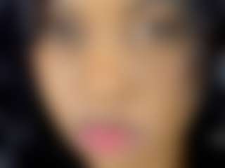 Live cam show with Alison Ker - Flashing on TeamSkeetLive