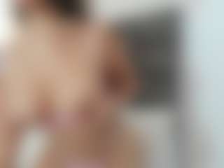 BIGBOOBSAdri's Live Sex Cam Show