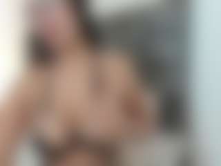 BIGBOOBSAdri's Live Sex Cam Show