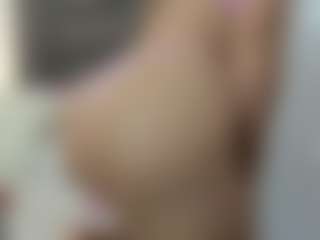 BIGBOOBSAdri's Live Sex Cam Show