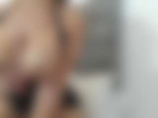 BIGBOOBSAdri's Live Sex Cam Show
