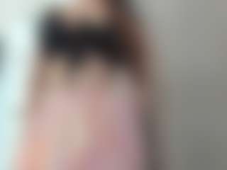 Live-Cam-Show mit BIGBOOBSAdri - Spin auf Camsoda