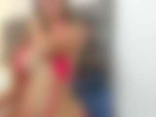 Live cam show with BIGBOOBSAdri - Gamer Black on Camsoda
