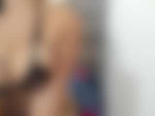 BIGBOOBSAdri's Live Sex Cam Show