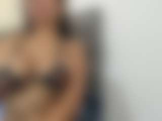 BIGBOOBSAdri's Live Sex Cam Show