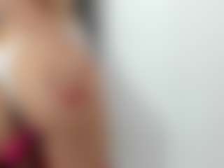 Live cam show with BIGBOOBSAdri - Average on camwithhim.com