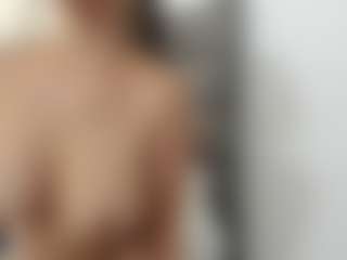 BIGBOOBSAdri's Live Sex Cam Show