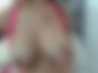 BIGBOOBSAdri's Live Sex Cam Show