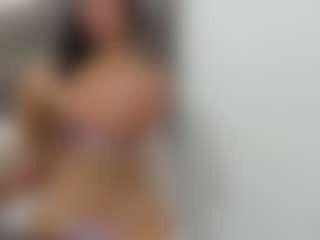 BIGBOOBSAdri's Live Sex Cam Show