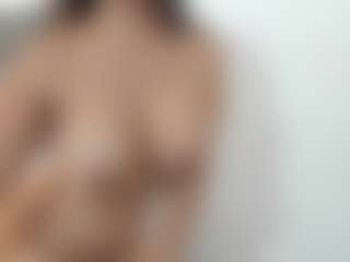 BIGBOOBSAdri's Live Sex Cam Show