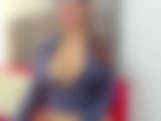 Live cam show with BIGBOOBSAdri - Skinny on CamSextacy