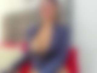 BIGBOOBSAdri's Live Sex Cam Show