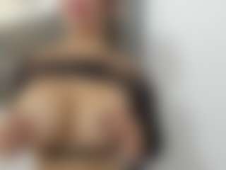 BIGBOOBSAdri's Live Sex Cam Show