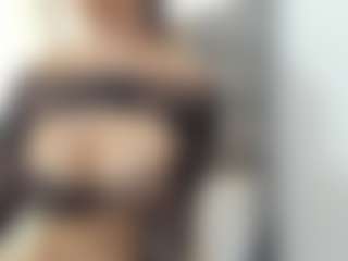 BIGBOOBSAdri's Live Sex Cam Show