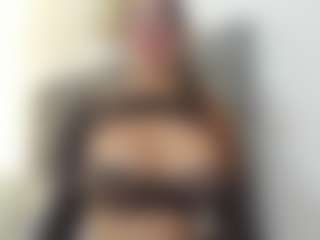 BIGBOOBSAdri's Live Sex Cam Show