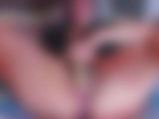 Live cam show with stacielayne - Trimmed Asian on CamwithHer