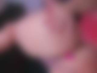 Live cam show with stacielayne - Asian BBW on SinfulBabes
