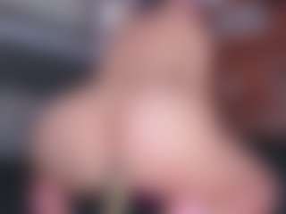 Live cam show with stacielayne - Strip Asian on wildcum.com