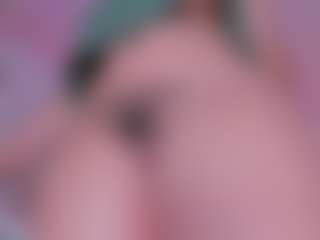 Live cam show with stacielayne - Asian Squirt on Milfs Live