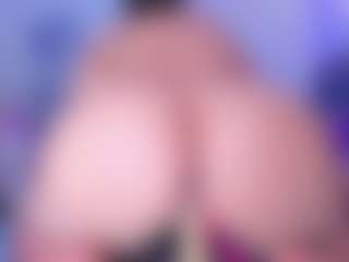 Live cam show with stacielayne - Asian BBW on Camsoda