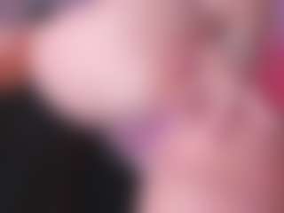 Live cam show with stacielayne - Strip Asian on CamSodaAdn