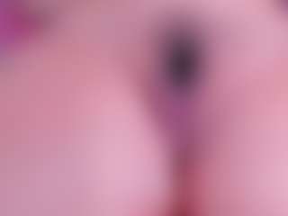 Live cam show with stacielayne - Moaning on Uber Horny