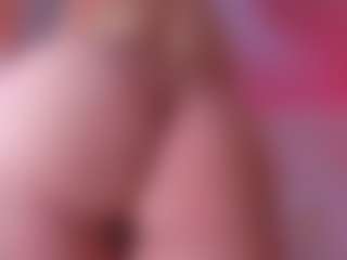Live cam show with stacielayne - Bedroom Asian on Camsoda